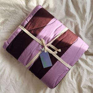 Baggu Throw Quilt - Deadstock Raisin Block